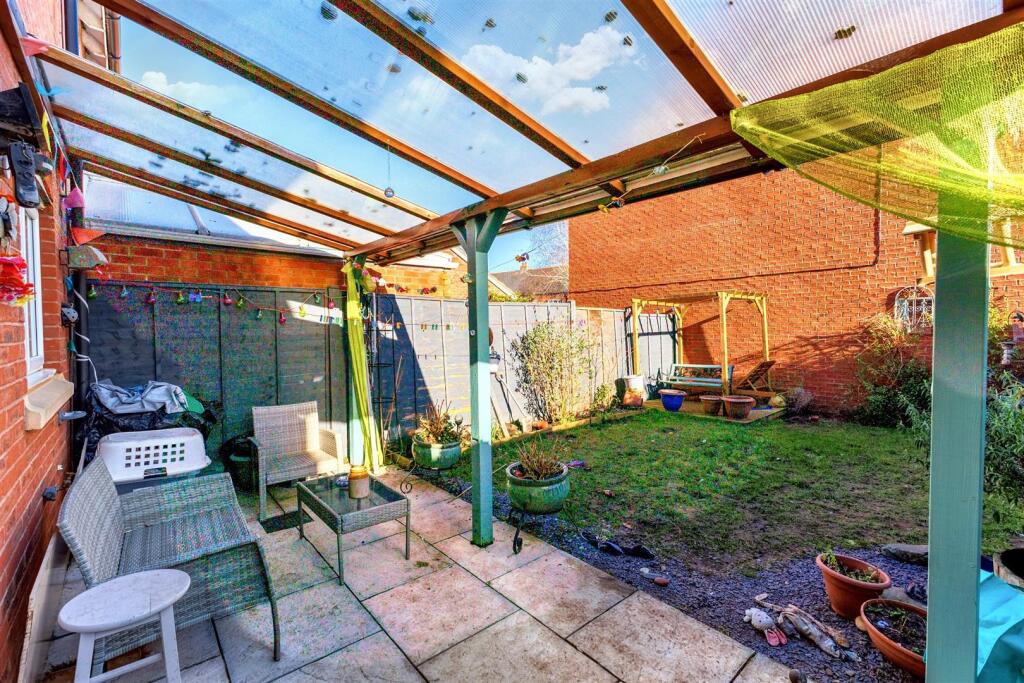 Additional property image - Railway Crescent, Shipston-On-Stour