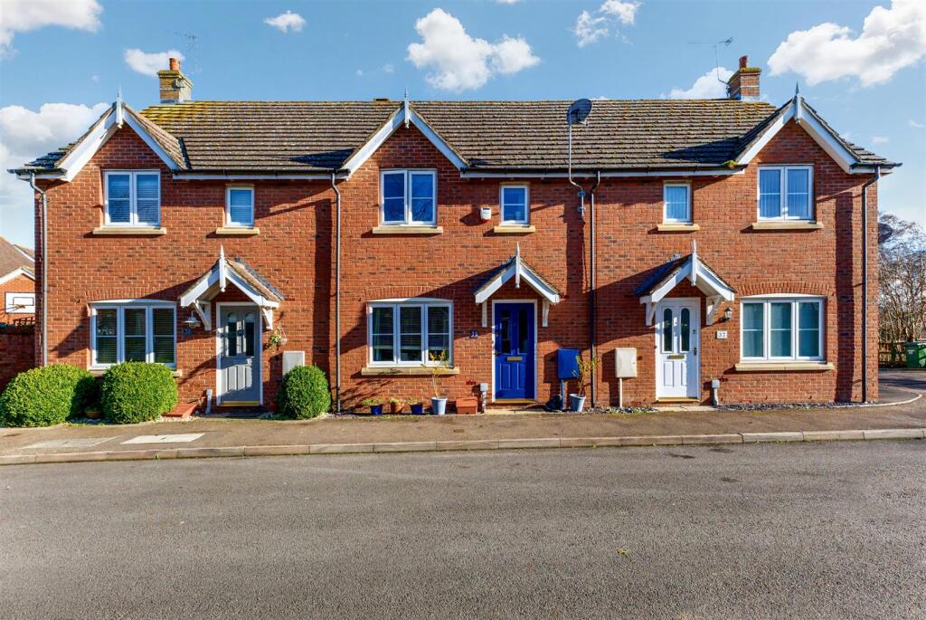 Additional property image - Railway Crescent, Shipston-On-Stour