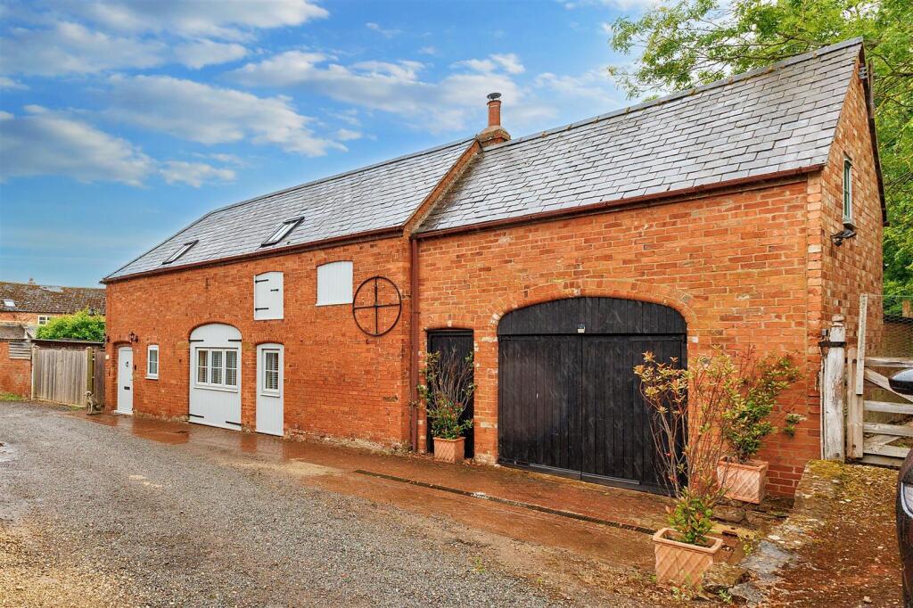 Main image of property: Butchers Lane, Lower Brailes