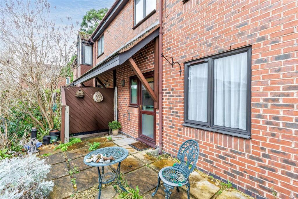 Main image of property: Mill Crescent, Kineton, CV35