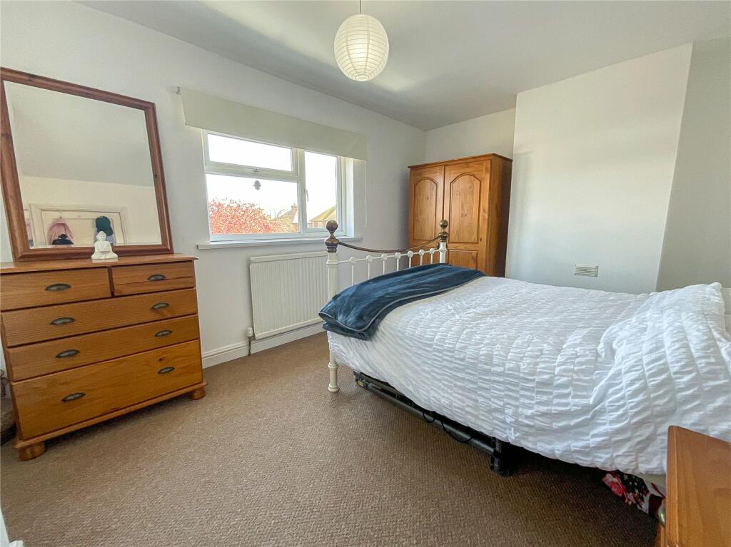 3 bedroom semidetached house for sale in Ralph Crescent, Kingsbury