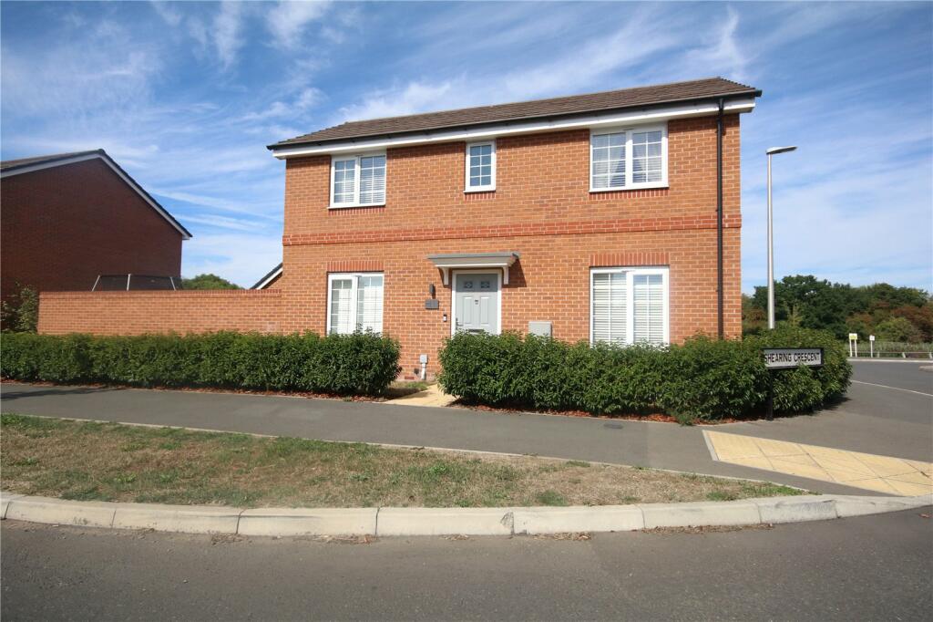 3 bedroom detached house for sale in Shearing Crescent, Nuneaton