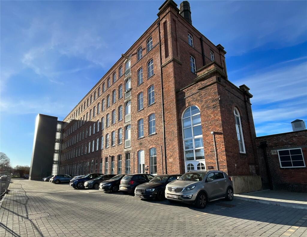 1 bedroom apartment for sale in Tolson Court, Fazeley, Tamworth