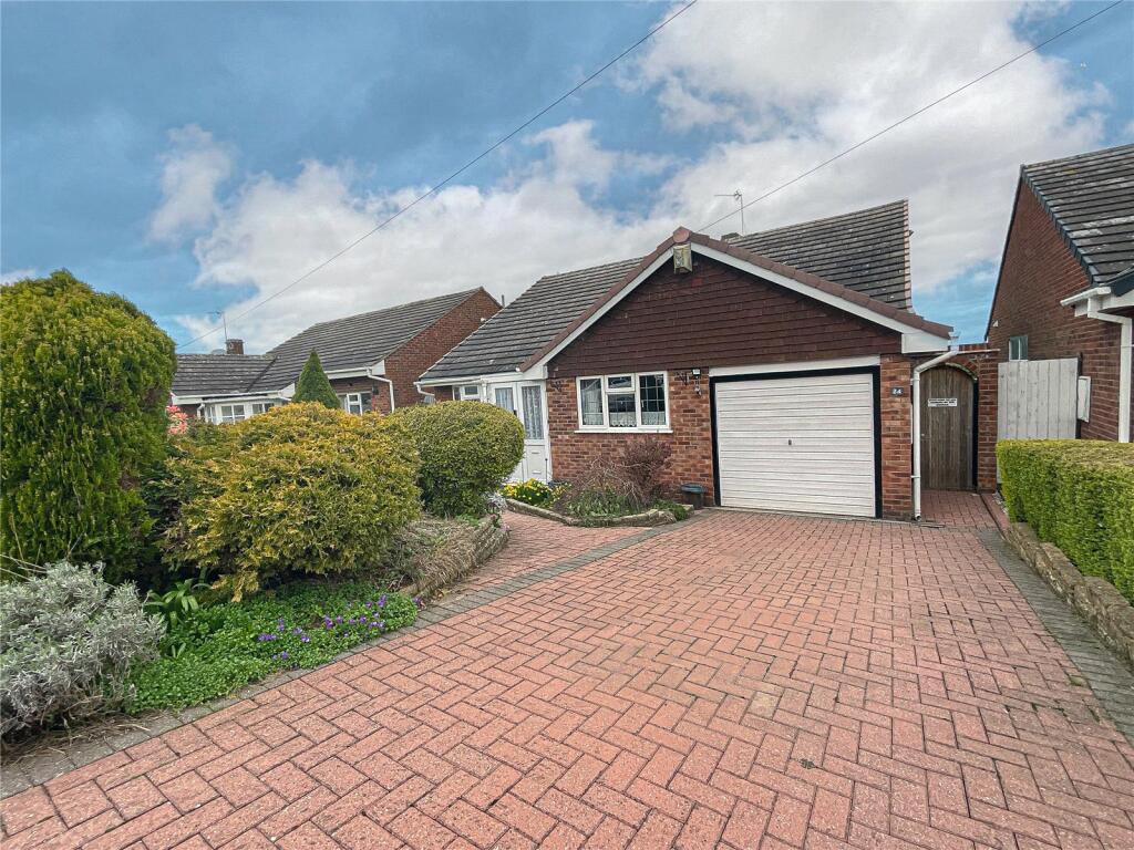 3 bedroom bungalow for sale in St. Davids Road, Clifton Campville