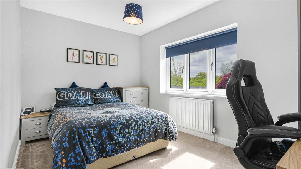 Additional property image - Brook End, Fazeley, Tamworth, B78