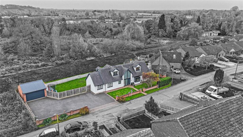Additional property image - Brook End, Fazeley, Tamworth, B78