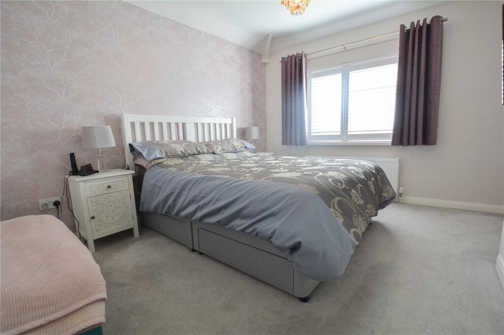 Additional property image - Wigginton Road, Tamworth, Staffordshire, B79