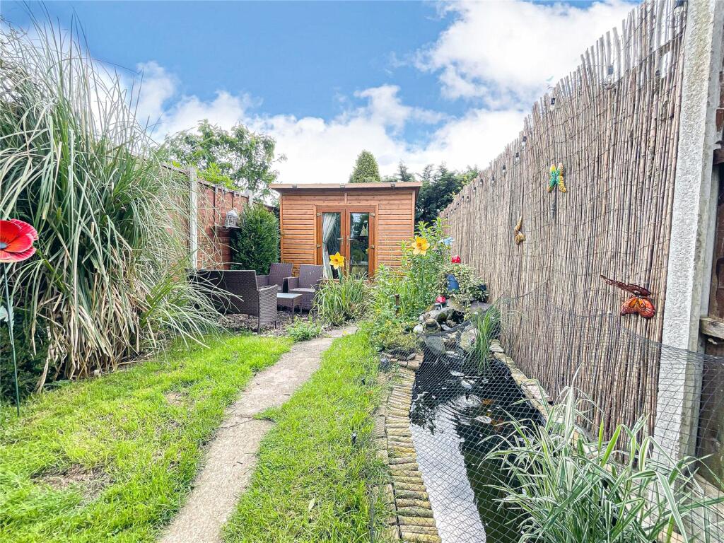 Additional property image - Engine Lane, Glascote, Tamworth, Staffordshire, B77