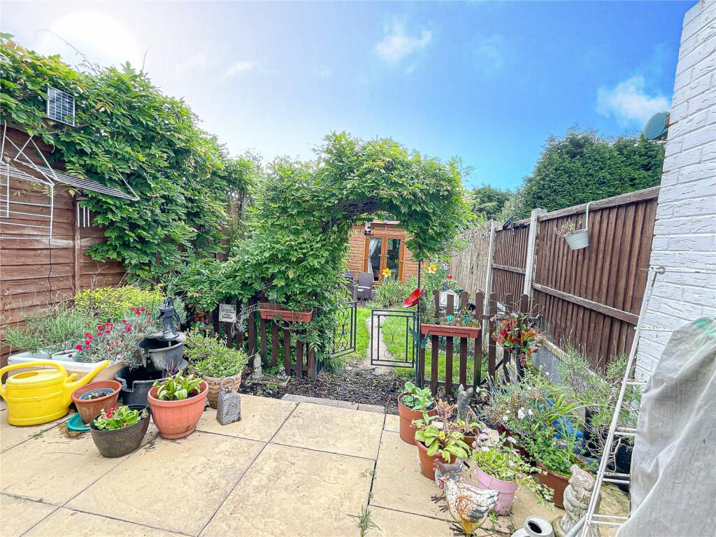 Additional property image - Engine Lane, Glascote, Tamworth, Staffordshire, B77