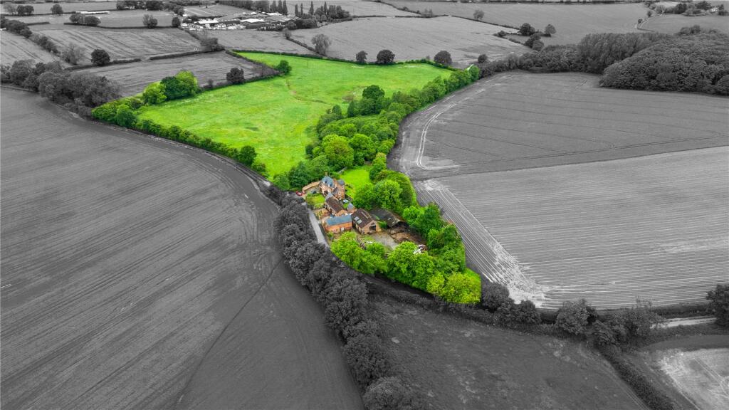 Additional property image - Ansley, Nuneaton, Warwickshire, CV10