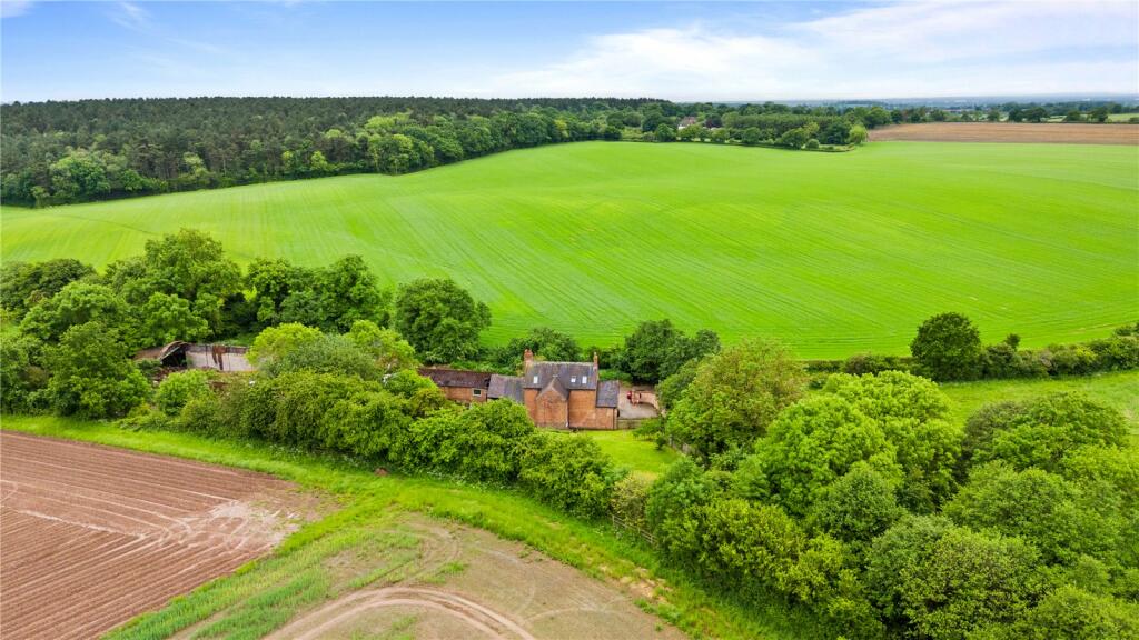 Additional property image - Ansley, Nuneaton, Warwickshire, CV10