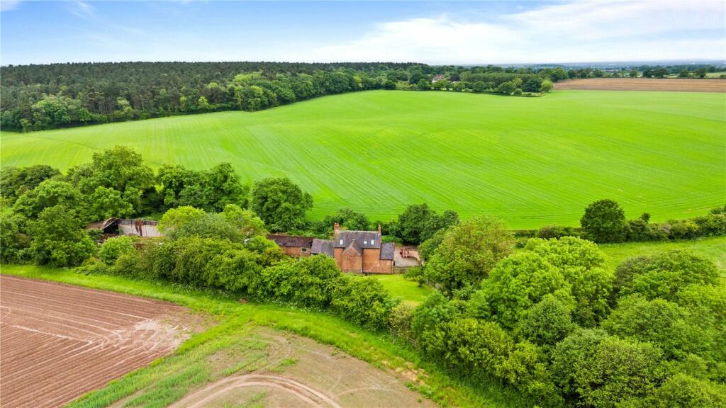 Additional property image - Ansley, Nuneaton, Warwickshire, CV10