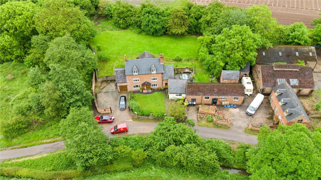 Additional property image - Ansley, Nuneaton, Warwickshire, CV10