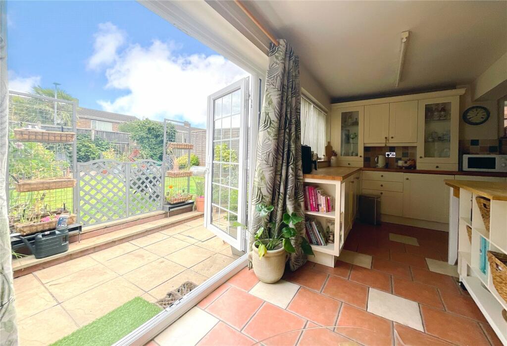 Additional property image - Willoughby Road, Tamworth, Staffordshire, B79