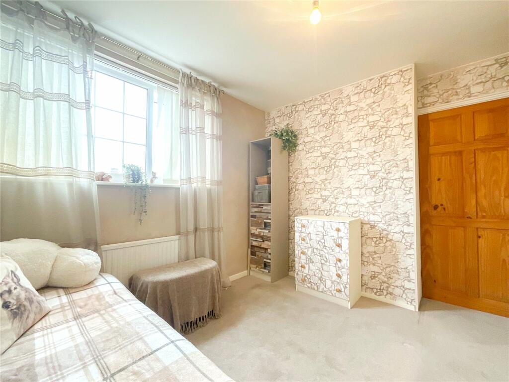 Additional property image - Willoughby Road, Tamworth, Staffordshire, B79