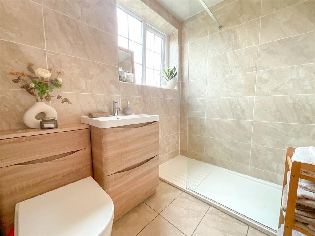 Additional property image - Willoughby Road, Tamworth, Staffordshire, B79