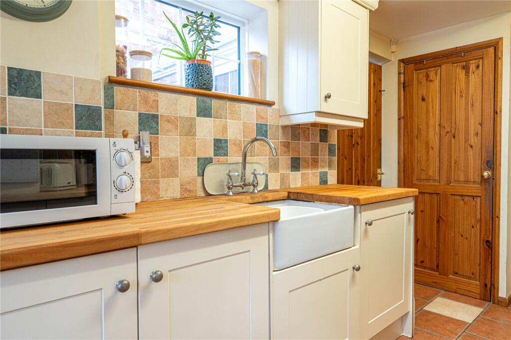 Additional property image - Willoughby Road, Tamworth, Staffordshire, B79