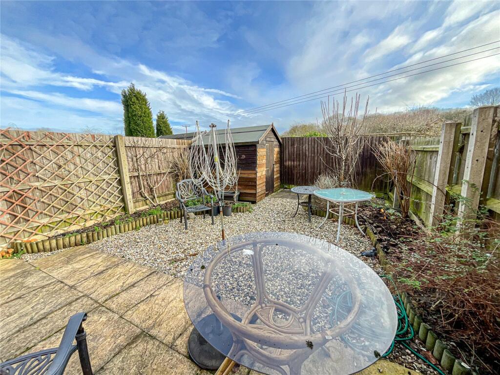 Additional property image - Colonel Dibley Close, Piccadilly, Tamworth, Warwickshire, B78