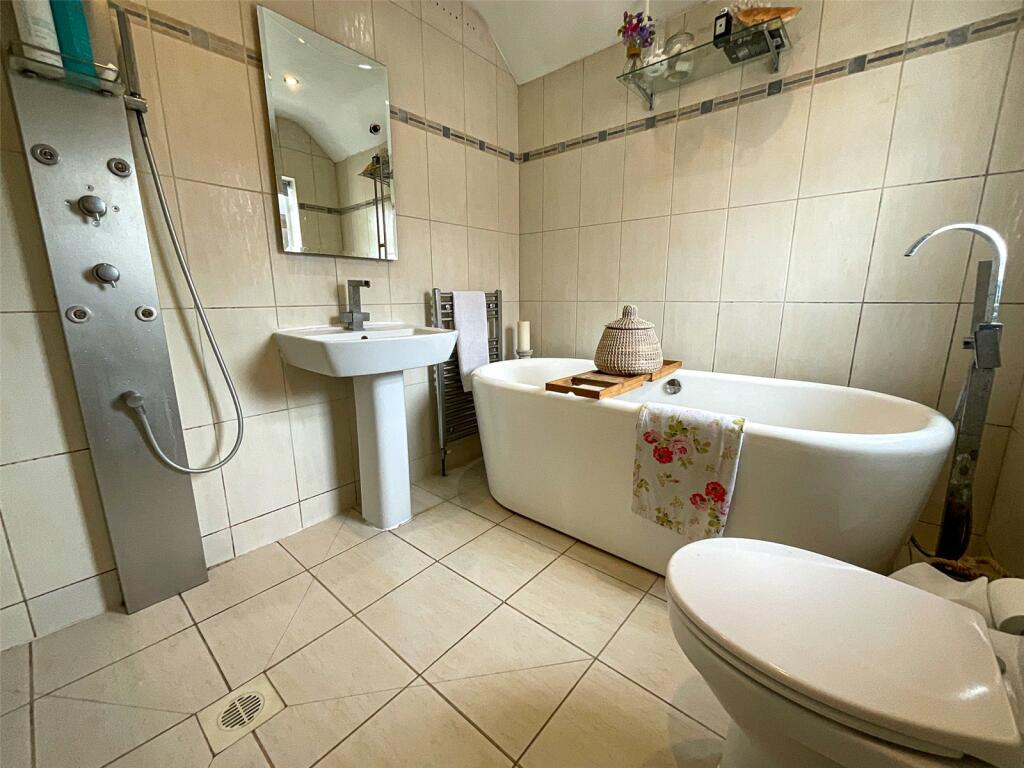 Additional property image - Woodhouse Lane, Tamworth, Staffordshire, B77