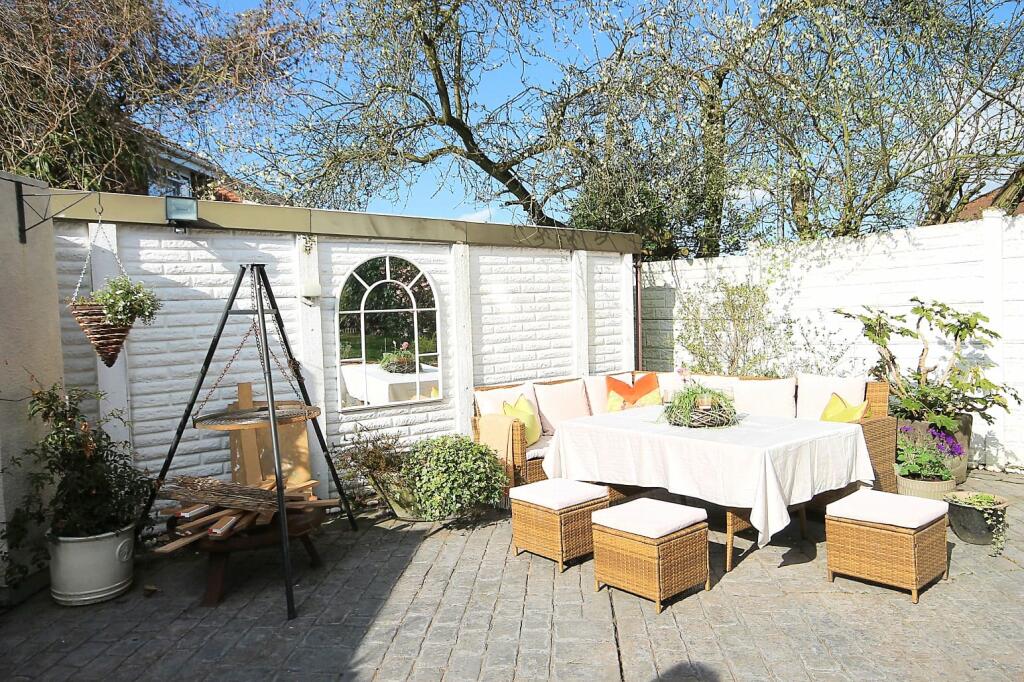 Additional property image - Woodhouse Lane, Tamworth, Staffordshire, B77