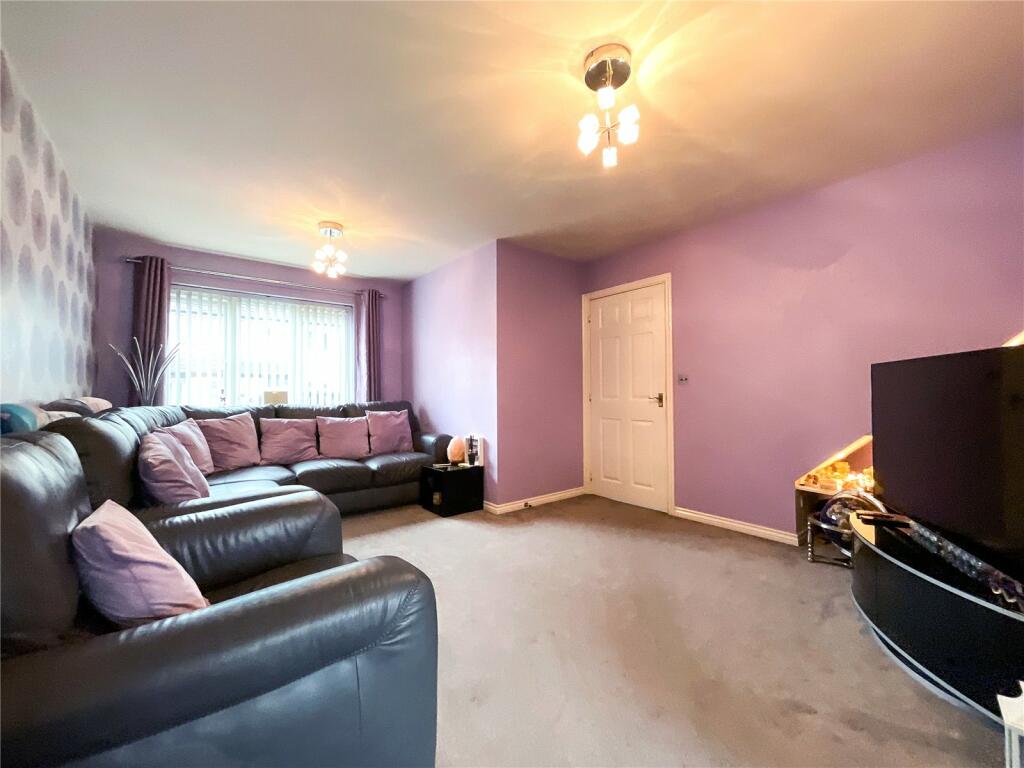 Additional property image - Valley Drive, Wilnecote, Tamworth, Staffordshire, B77