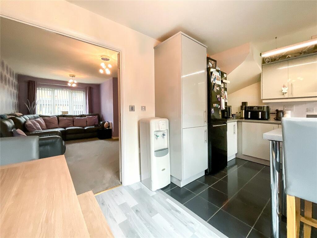 Additional property image - Valley Drive, Wilnecote, Tamworth, Staffordshire, B77