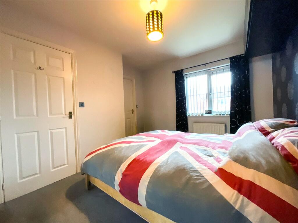 Additional property image - Valley Drive, Wilnecote, Tamworth, Staffordshire, B77
