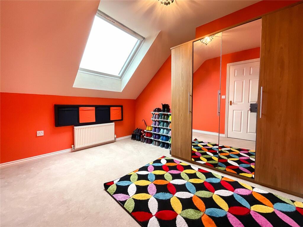 Additional property image - Valley Drive, Wilnecote, Tamworth, Staffordshire, B77