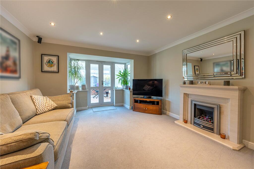 Additional property image - Falmouth Drive, Amington, Tamworth, Staffordshire, B77