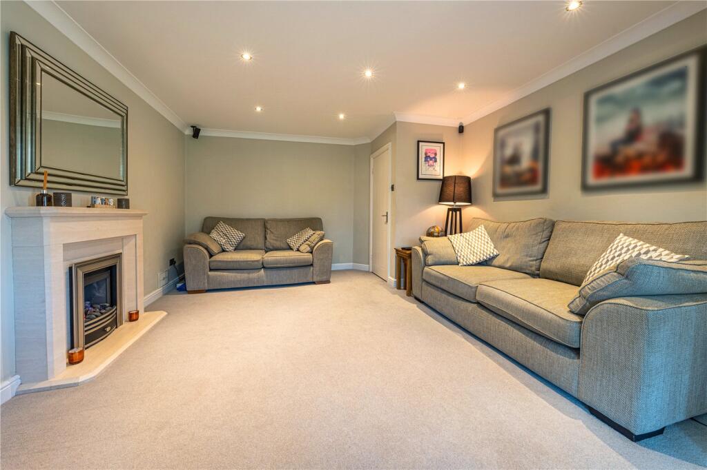 Additional property image - Falmouth Drive, Amington, Tamworth, Staffordshire, B77