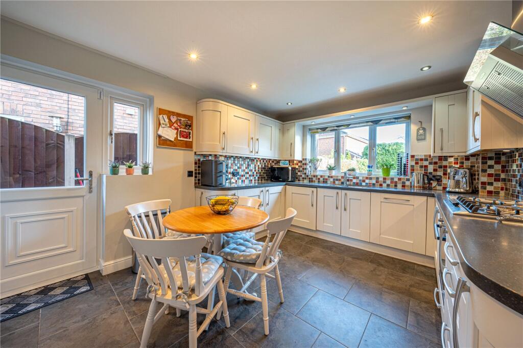 Additional property image - Falmouth Drive, Amington, Tamworth, Staffordshire, B77