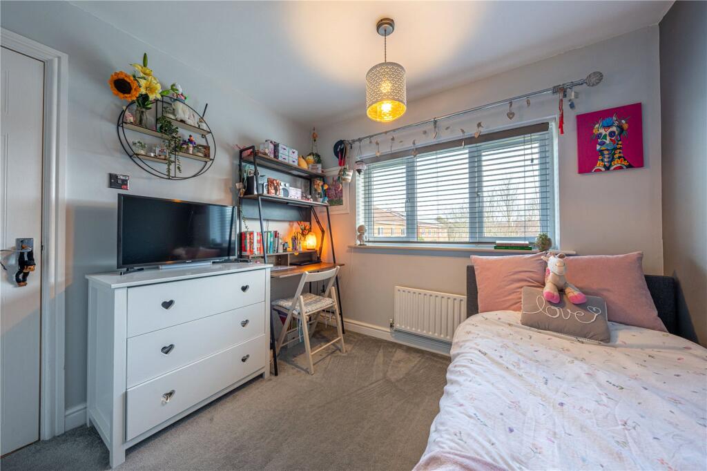 Additional property image - Falmouth Drive, Amington, Tamworth, Staffordshire, B77