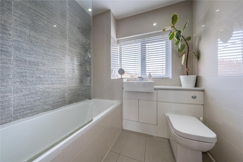 Additional property image - Falmouth Drive, Amington, Tamworth, Staffordshire, B77