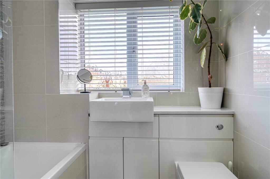 Additional property image - Falmouth Drive, Amington, Tamworth, Staffordshire, B77