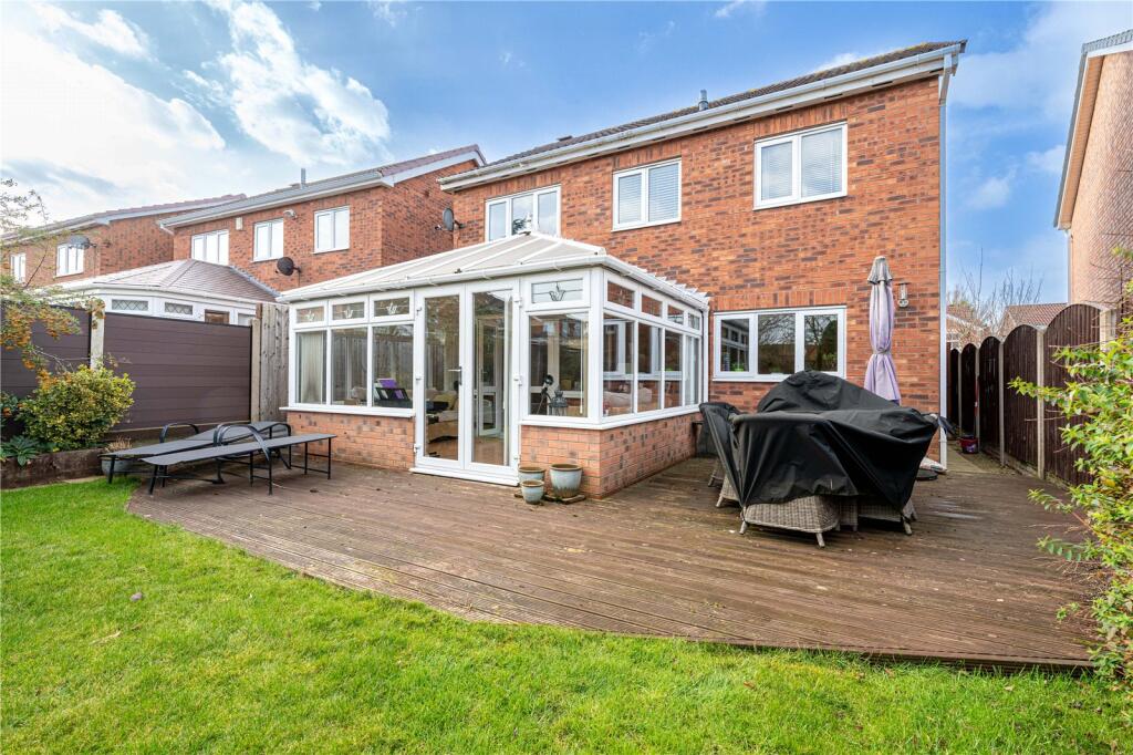 Additional property image - Falmouth Drive, Amington, Tamworth, Staffordshire, B77
