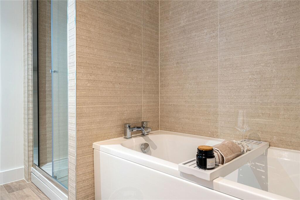 Additional property image - Egan Close, Dordon, Tamworth, B78