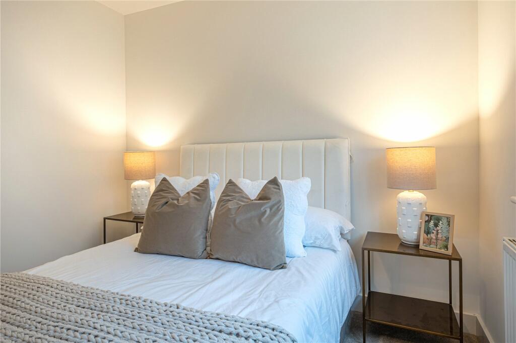 Additional property image - Egan Close, Dordon, Tamworth, B78