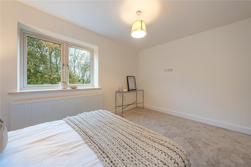 Additional property image - Egan Close, Dordon, Tamworth, B78