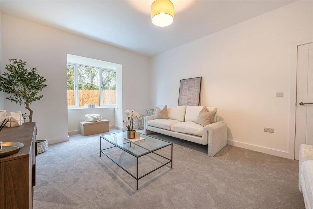 Additional property image - Egan Close, Dordon, Tamworth, B78