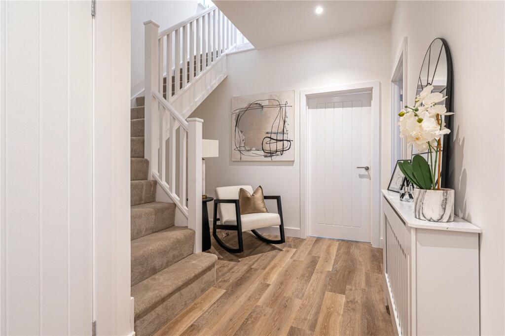 Additional property image - Egan Close, Dordon, Tamworth, B78
