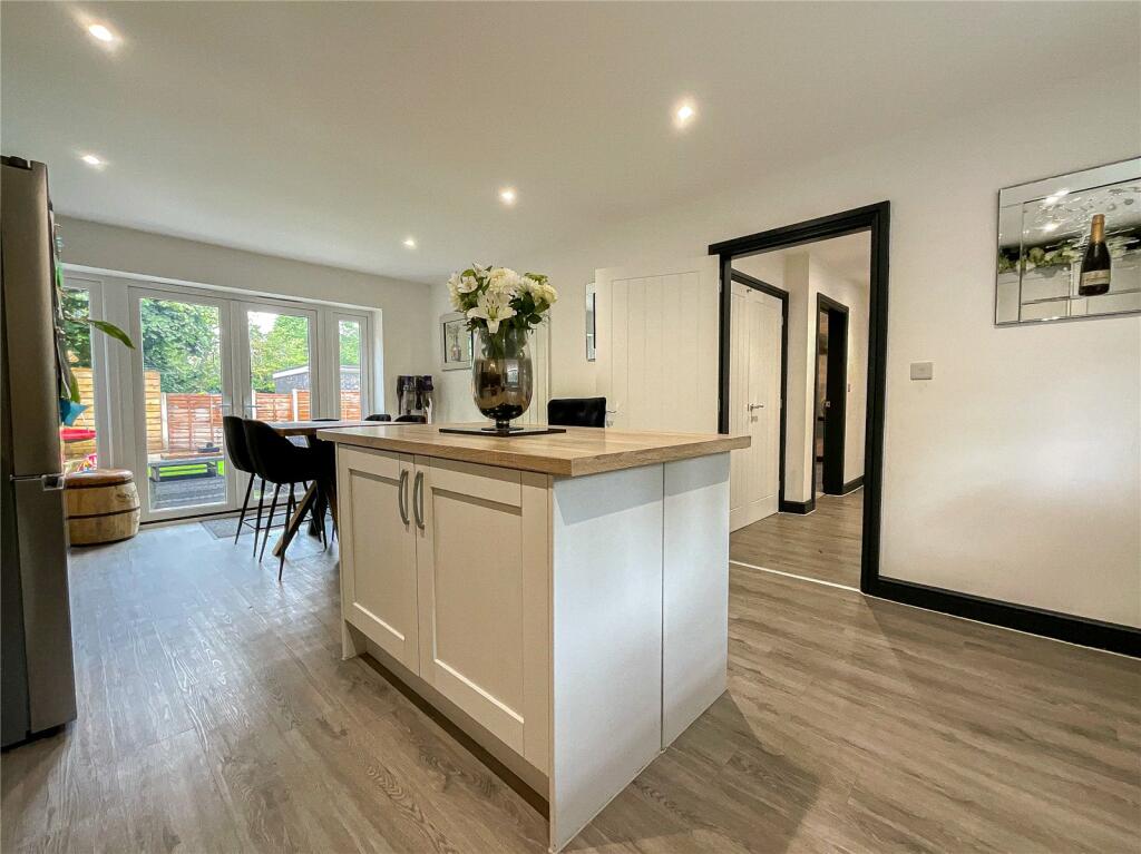 Additional property image - Comberford Road, Tamworth, Staffordshire, B79