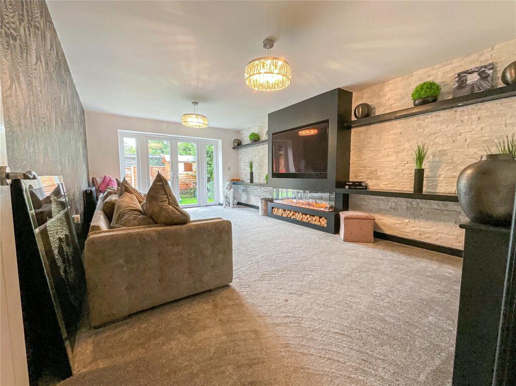 Additional property image - Comberford Road, Tamworth, Staffordshire, B79