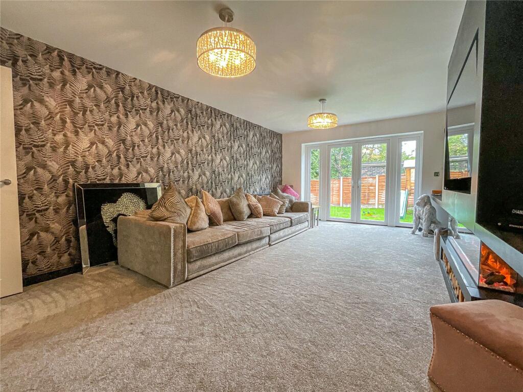 Additional property image - Comberford Road, Tamworth, Staffordshire, B79
