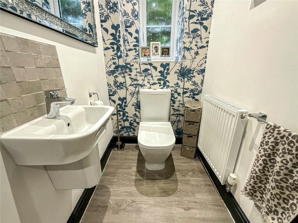Additional property image - Comberford Road, Tamworth, Staffordshire, B79