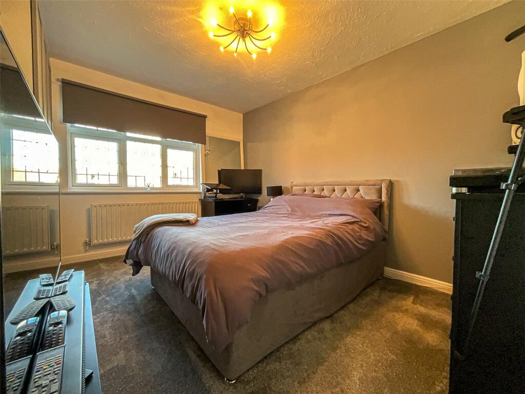 Additional property image - Marsett, Wilnecote, Tamworth, Staffordshire, B77