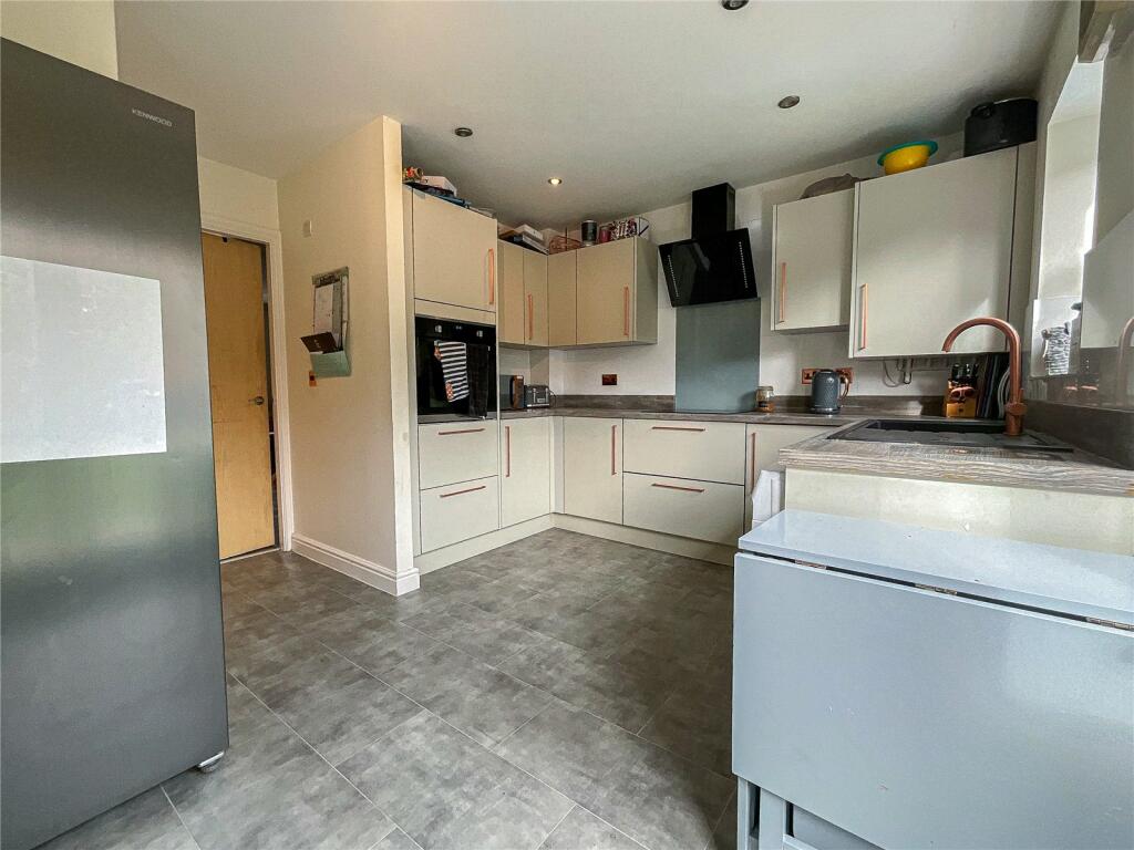 Additional property image - Lyon Drive, Tamworth, Staffordshire, B77