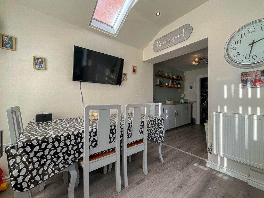 Additional property image - Lowes Drive, Tamworth, Staffordshire, B77