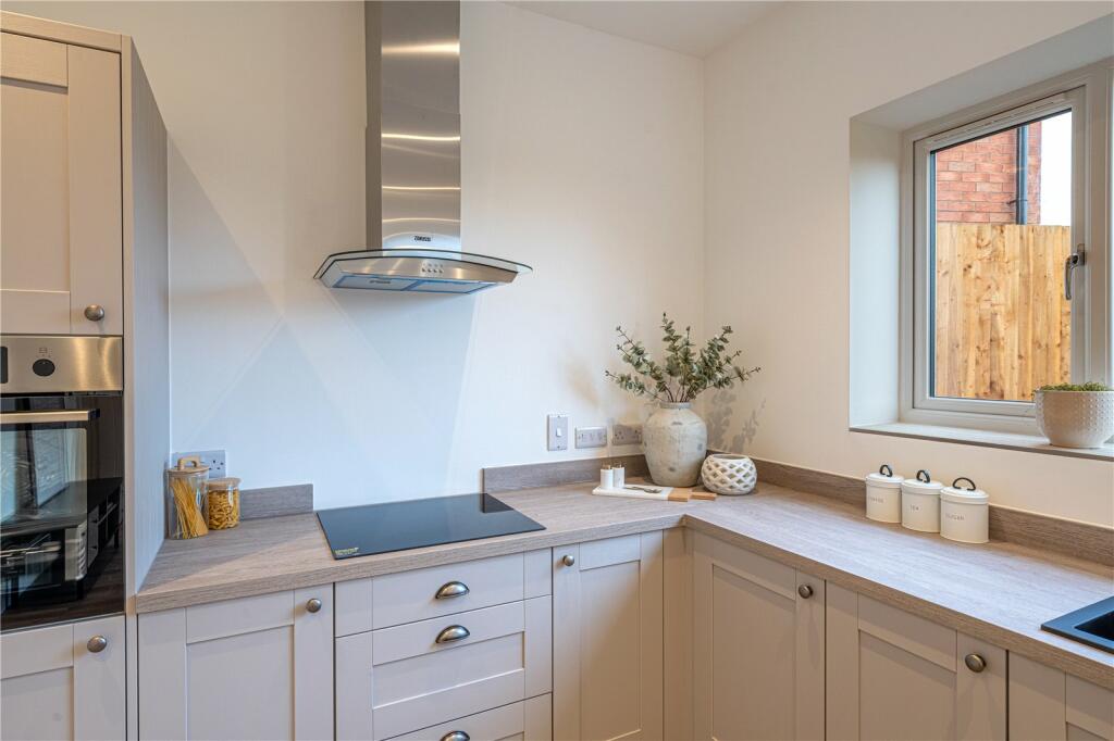 Additional property image - EGAN CLOSE, Dordon, Tamworth, Warwickshire, B78