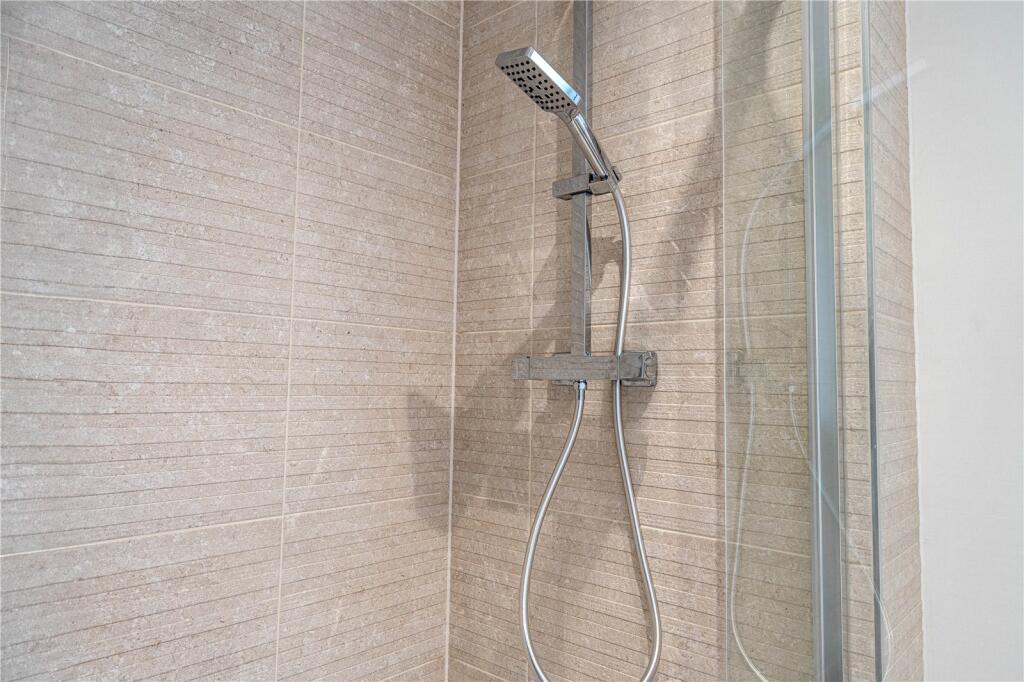 Additional property image - EGAN CLOSE, Dordon, Tamworth, Warwickshire, B78