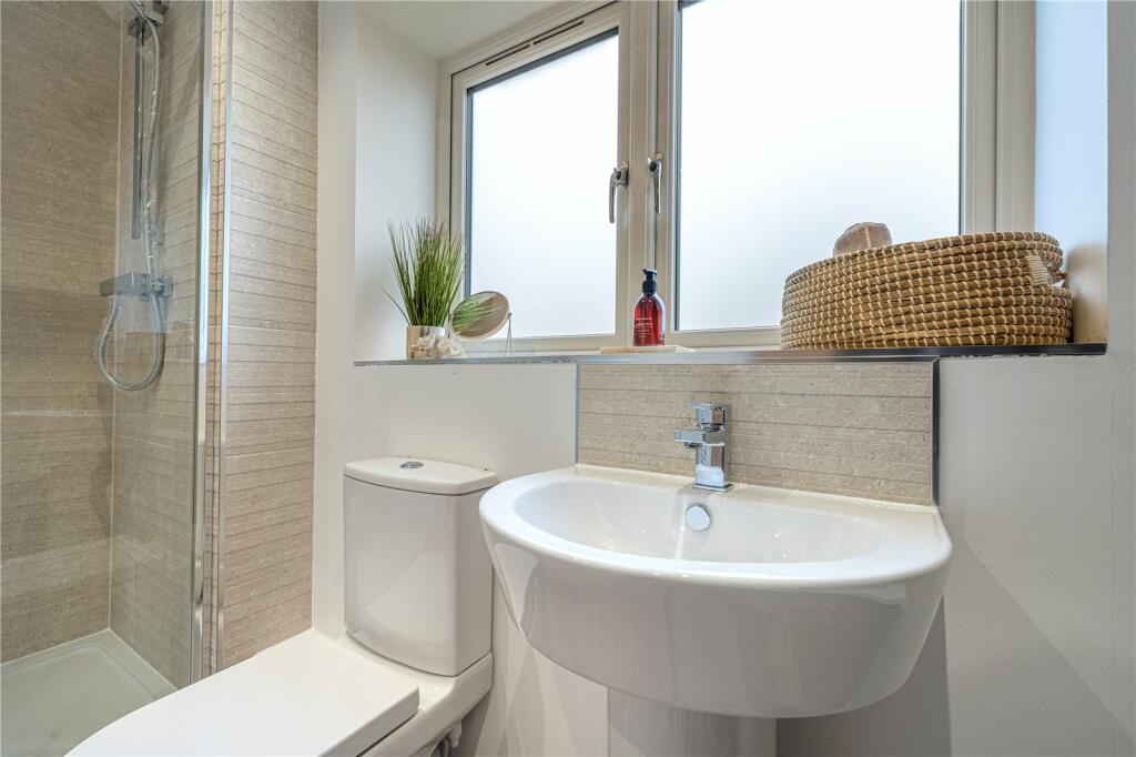 Additional property image - EGAN CLOSE, Dordon, Tamworth, Warwickshire, B78